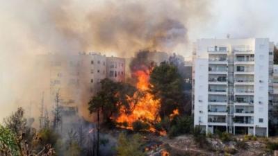 إجلاء عشرات الآلاف في إسرائيل بسبب حرائق هائلة