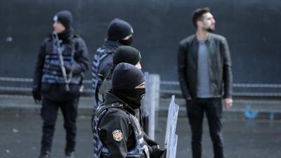 القبض على 5 عناصر لـ"داعش" في ولاية إزمير التركية على خلفية هجوم إسطنبول