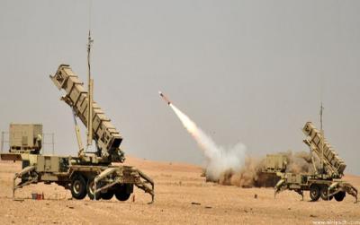 التحالف يقول أن دفاعاته إعترضت الصاروخ الذي أطلقه الحوثيون بإتجاه خميس مشيط
