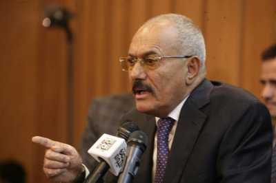 صحفي مؤتمري يسأل الرئيس السابق " صالح " من هم الأبطال الذين قاتلوا الإنفصاليين ؟ ويطالبه بالعودة !