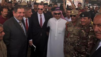 الوزير السعودي السبهان يزور منفذ عرعر ويغرد : عراق الأخوة والمحبة
