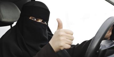 صدور أمر ملكي سعودي بإعداد مشروع نظام لمكافحة التحرش عقب صدور قرار يسمح للمرأة بقيادة السيارات