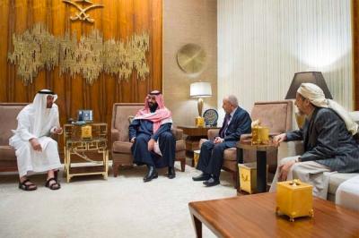 أول تعليق لرئيس حزب الإصلاح " اليدومي " على لقاءة بولي العهد السعودي محمد بن سلمان وولي عهد أبو ظبي محمد بن زايد 