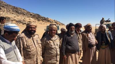 محافظ الجوف " العكيمي "  يتفقد مواقع حررها الجيش الوطني في الخط الدولي الرابط بين الجوف وصعدة