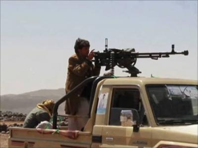 التحالف يحدد السيارات التي يمنع إستيرادها عبر الموانئ اليمنية 