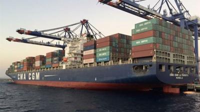 عقب خلافها مع الإمارات .. جيبوتي توقع اتفاقًا مع شركة سنغافورية بشأن ميناء الحاويات   