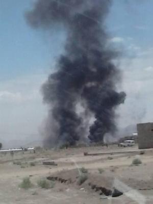 غارات جوية تستهدف شمال العاصمة صنعاء وأعمدة الدخان تتصاعد من المنطقة 