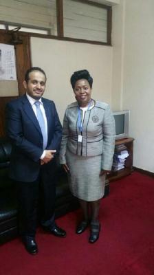 السفير عبد السلام العواضي يبحث مع مسؤولة كينية التسهيلات المقدمة للمغتربين اليمنيين