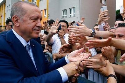 فوز أردوغان بالانتخابات الرئاسية التركية  واحتفالات بالعاصمة أنقرة