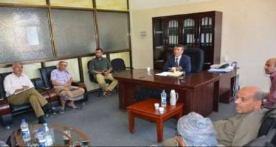  اجتماع يقر التفاوض مع الحوثيين على فتح ممرات آمنة للمدنيين بتعز