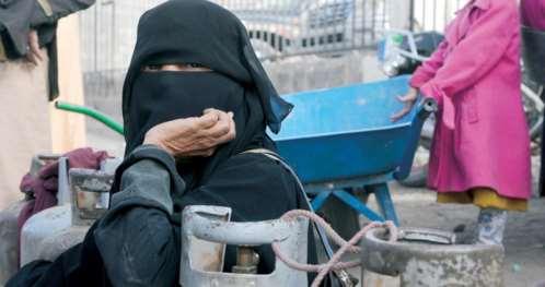 كيف يربح الحوثيون من معاناة اليمنيين مع الغاز المنزلي ؟