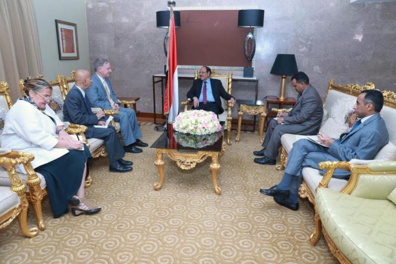 نائب رئيس الجمهورية يلتقي السفير الأمريكي الجديد لدى اليمن