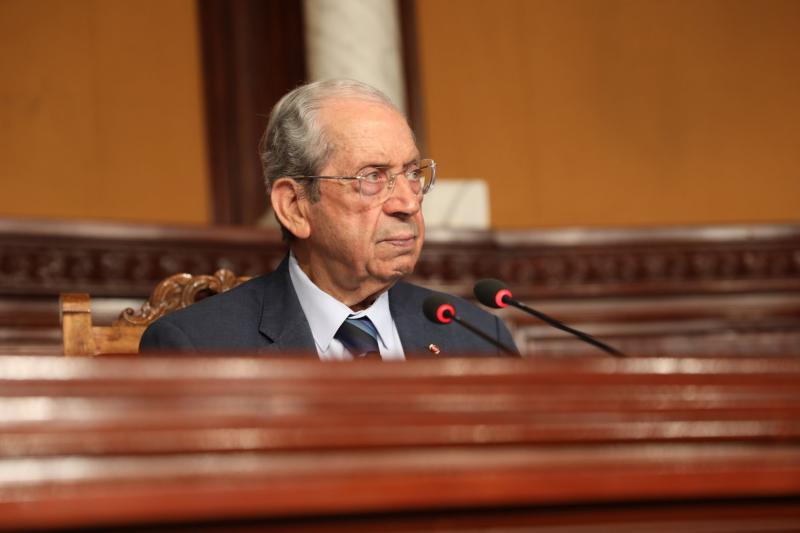 محمد الناصر يؤدي اليمين رئيساً مؤقتاً لتونس... وتقديم موعد الانتخابات