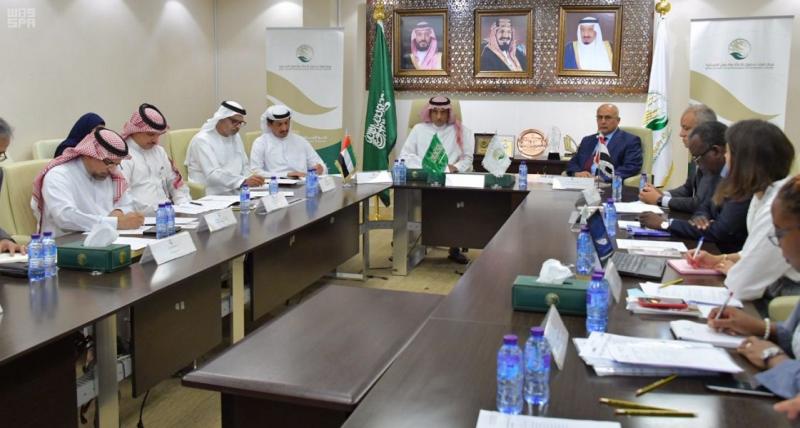 اجتماع في الرياض يبحث وضع خطة متكاملة لتغطية احتياجات الساحل الغربي