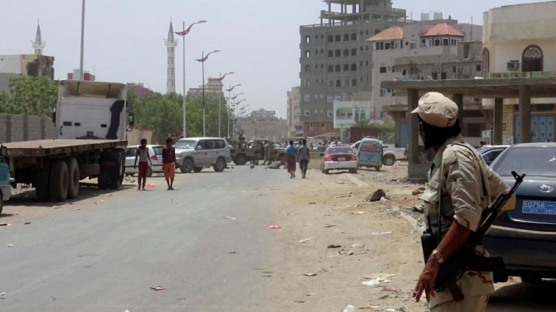 عاجل : إستمرار الإشتباكات في عدن بين قوات الحزام الأمني ومواطنون