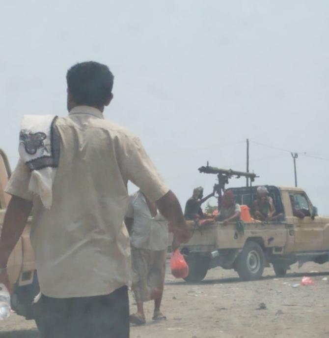 قوات الجيش تدحر عناصر الحزام الأمني وتسيطر على مدينة أحور