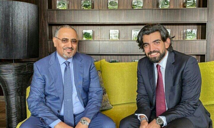 عيدروس الزبيدي يصدر قرار بتعيين نجل علي سالم البيض عضواً في المجلس الإنتقالي 
