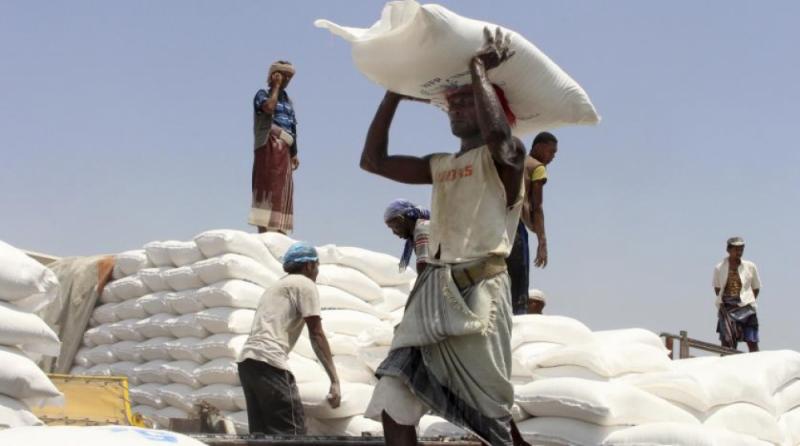تقرير لوكالة دولية : الحوثيون عرقلوا نصف المساعدات الأممية لليمن