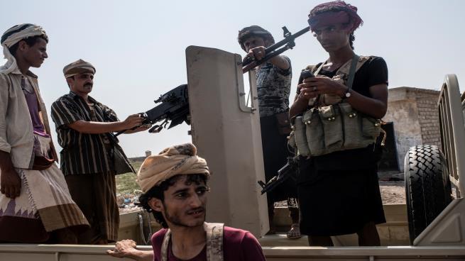 الحكومة اليمنية تلوح بمعركة ضد "المجلس الانتقالي" وإنهاء التمرد 
