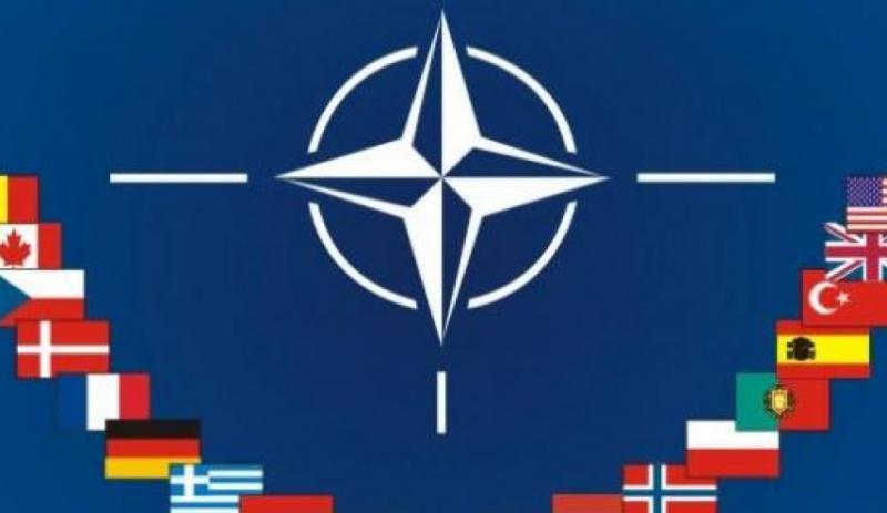 الناتو يعلق على انسحاب فرنسا من عملية عسكرية بسبب تركيا