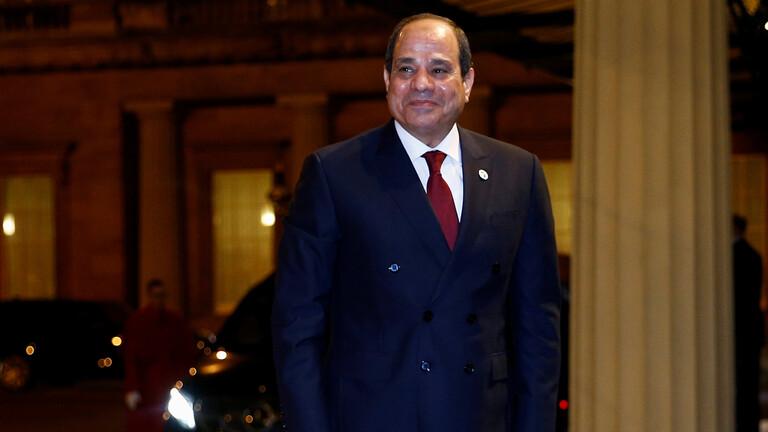 قرارا جديد من السيسي  بشأن ضباط الجيش المصري والدفاع عن الدولة