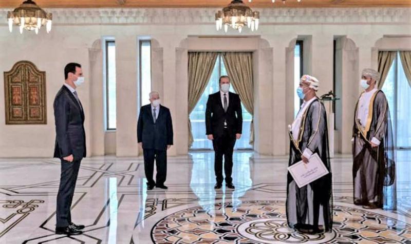 الرئيس السوري يتسلم أوراق اعتماد سفيري سلطنة عمان وباكستان ( صور)