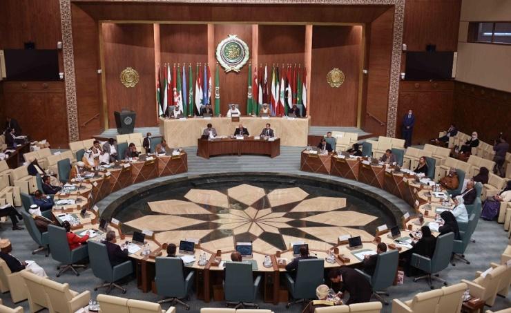 البرلمان العربي يجدد وقوفه الى جانب الشرعية في اليمن