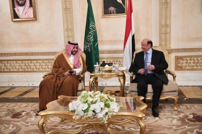 بالصور .. الرئيس هادي يستقبل نائب وزير الدفاع السعودي الأمير خالد بن سلمان