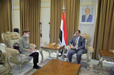 وزير الخارجية يتهم بعثة الأمم المتحدة في الحديدة بأنها حبيسة بيد الحوثيين 