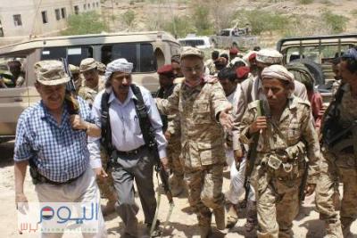 قبائل من شبوة تتوافد إلى صنعاء لحماية منزل رئيس جهاز الأمن القومي " الأحمدي " من المسلحين الحوثيين 