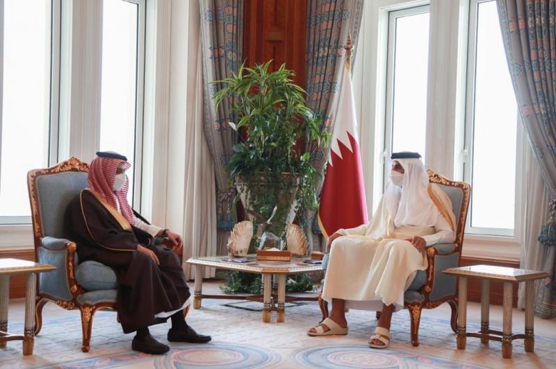 وزير الخارجية السعودية يصل قطر حاملاً رسالة من العاهل السعودي إلى أمير قطر