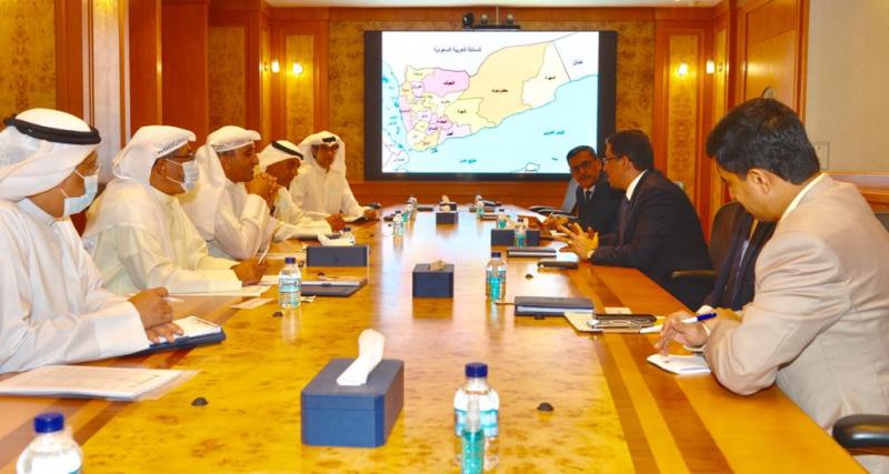 بن مبارك يبحث مع الصندوق الكويتي للتنمية استئناف تمويل المشاريع في اليمن