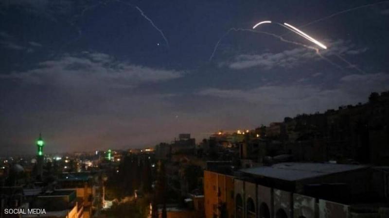 هجوم صاروخي يستهدف مواقع عسكرية في الكسوة قرب دمشق