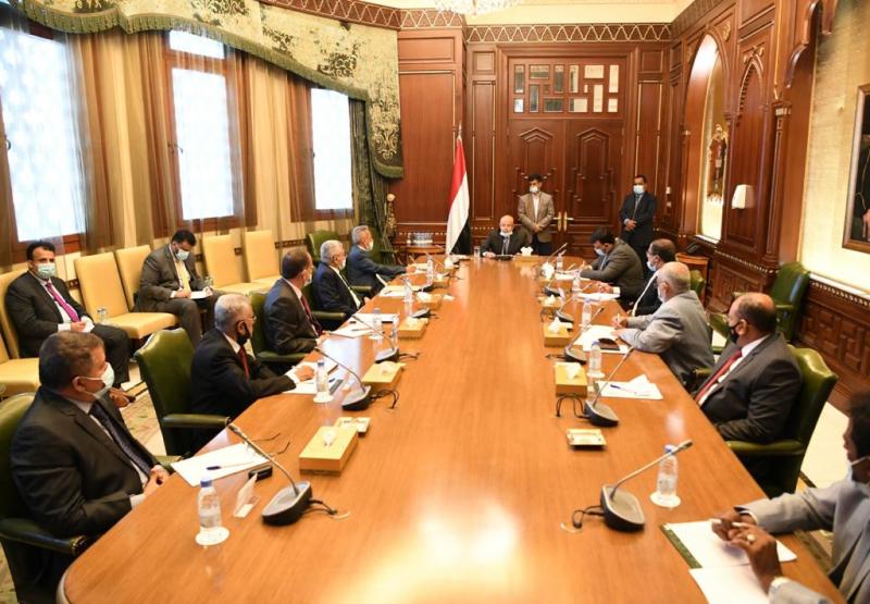 الرئيس هادي يرأس اجتماعا استثنائيا لمجلس القضاء الأعلى