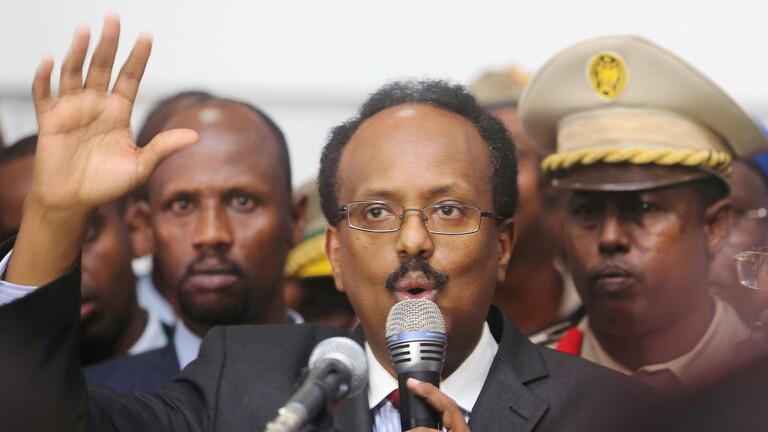 البرلمان الصومالي يصوت على إلغاء فترة التمديد للرئيس