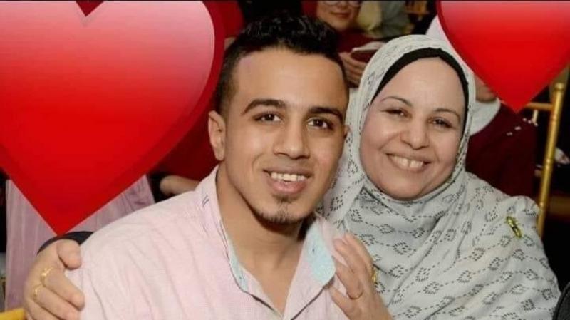 شاب ينتحر تحت عجلات قطار في مصر بسبب وفاة والدته