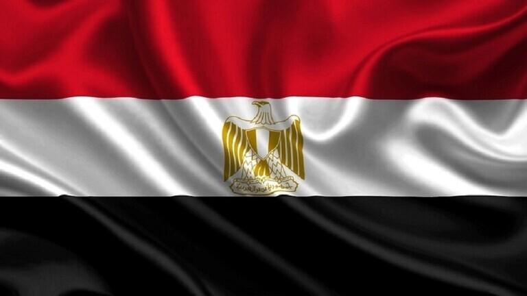 وزير الداخلية المصري يصدر قرار بإبعاد مواطن يمني خارج البلاد