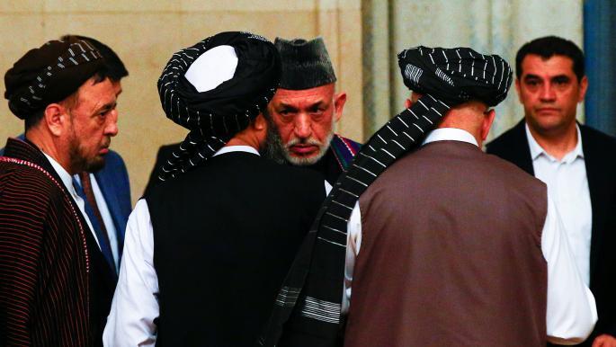 أعضاء المكتب السياسي لـ"طالبان" يجرون مشاورات مع سياسيين في كابول