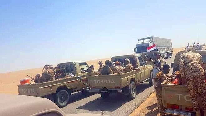 وصول تعزيزات عسكرية من الجيش الوطني إلى جبهات بيحان وعسيلان