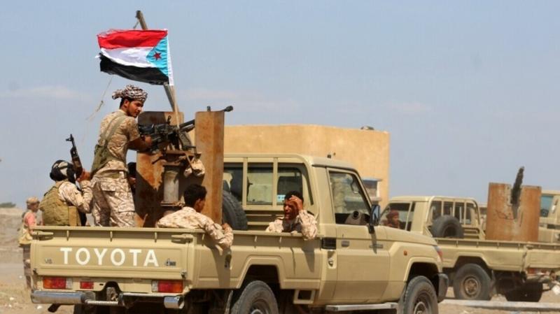 قوات الجيش في محور أبين تحذر من تحركات عسكرية " خطيرة " لقوات الإنتقالي