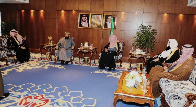 وزير الأوقاف " شبيبة" يبحث مع نظيره السعودي أوجه التعاون بالمجالات الدينية والدعوية