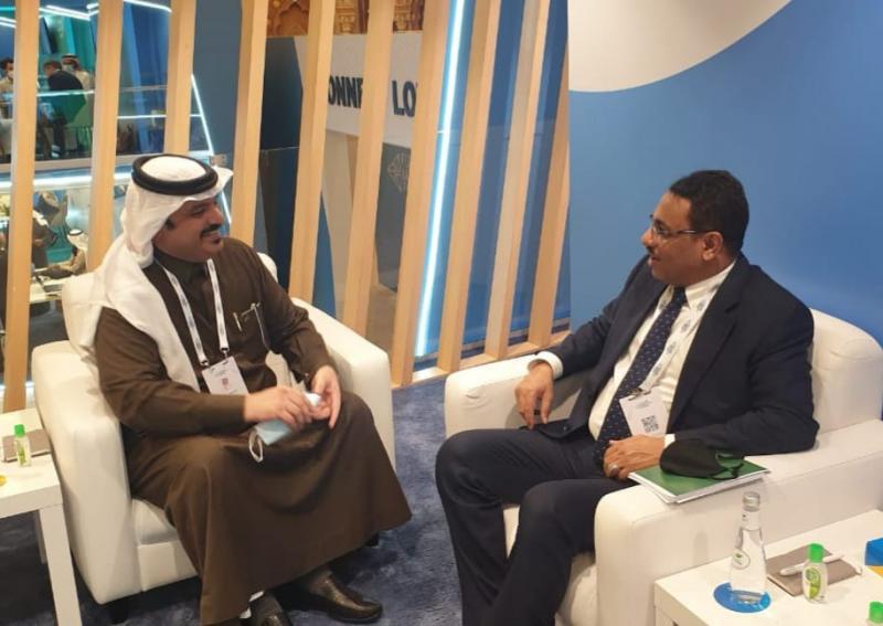 وزير النفط " با عبود "  يلتقي رئيس شركة سابك السعودية و سي جي ام الصينية