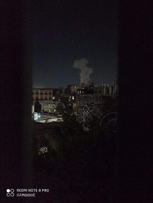 طيران التحالف يشن غارات على العاصمة صنعاء صور