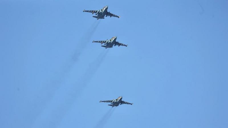 روسيا تحذر الدول المجاورة لأوكرانيا من استقبال طائرات مقاتلة لكييف