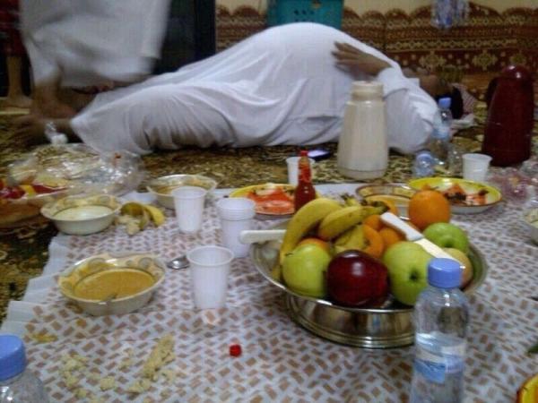 لهذا السبب نشعر بالنعاس بعد الإفطار في رمضان