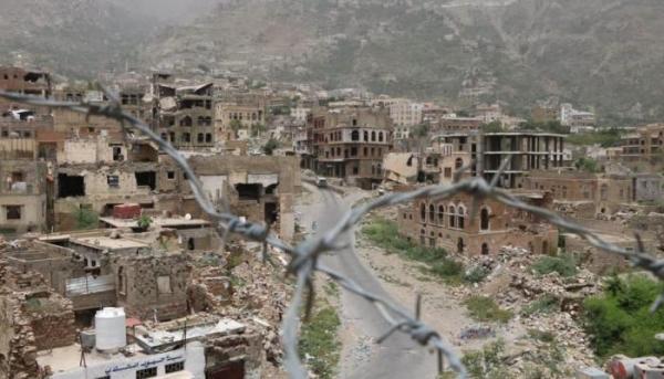 الوفد الحكومي يمهل الحوثيين حتى مساء اليوم الجمعة لفك الحصار عن تعز
