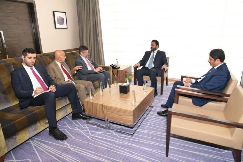 العرادة يناقش مع السفير الأمريكي مستجدات الأوضاع في اليمن