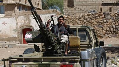 قتلى وجرحى من الحوثيين في إشتباكات مع القبائل أثناء هجومهم على منطقة خبزة برداع 