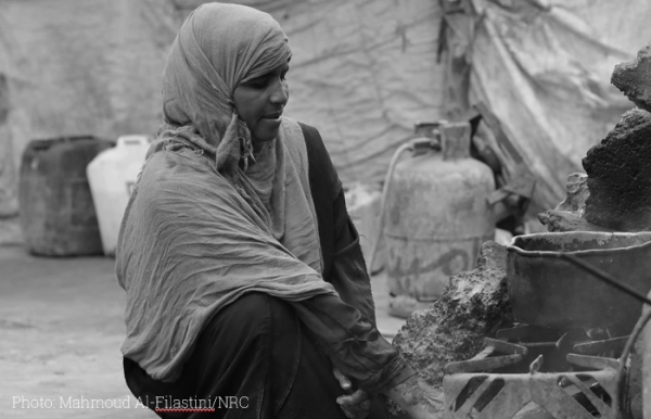دراسة دولية تحذّر: القوة الشرائية للأسر اليمنية ستتآكل و66٪ من السكان سيحتاجون لمساعدات إنسانية في 2023