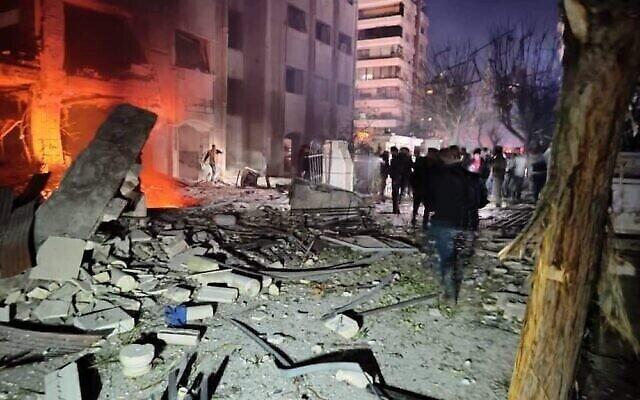 6 معلومات عن الموقع.. الإذاعة الإسرائيلية: هجوم دمشق ربما استهدف شخصية كبيرة وإيران تندد